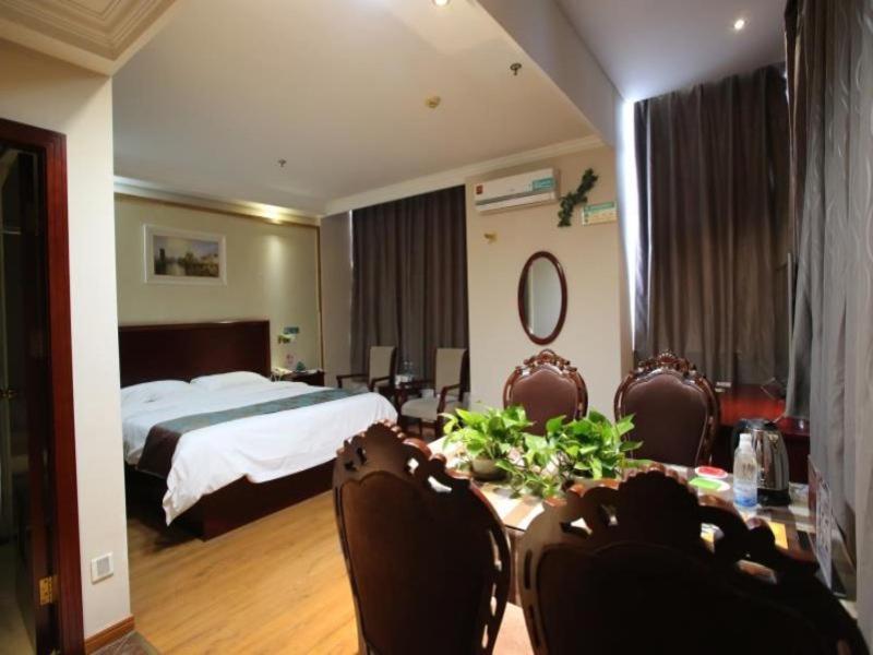 Greentree Inn Jiangsu Wuxi Yangjian Xihu Road Express Hotel Esterno foto