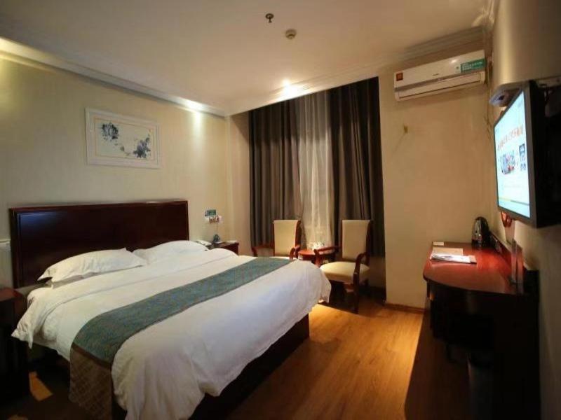 Greentree Inn Jiangsu Wuxi Yangjian Xihu Road Express Hotel Esterno foto