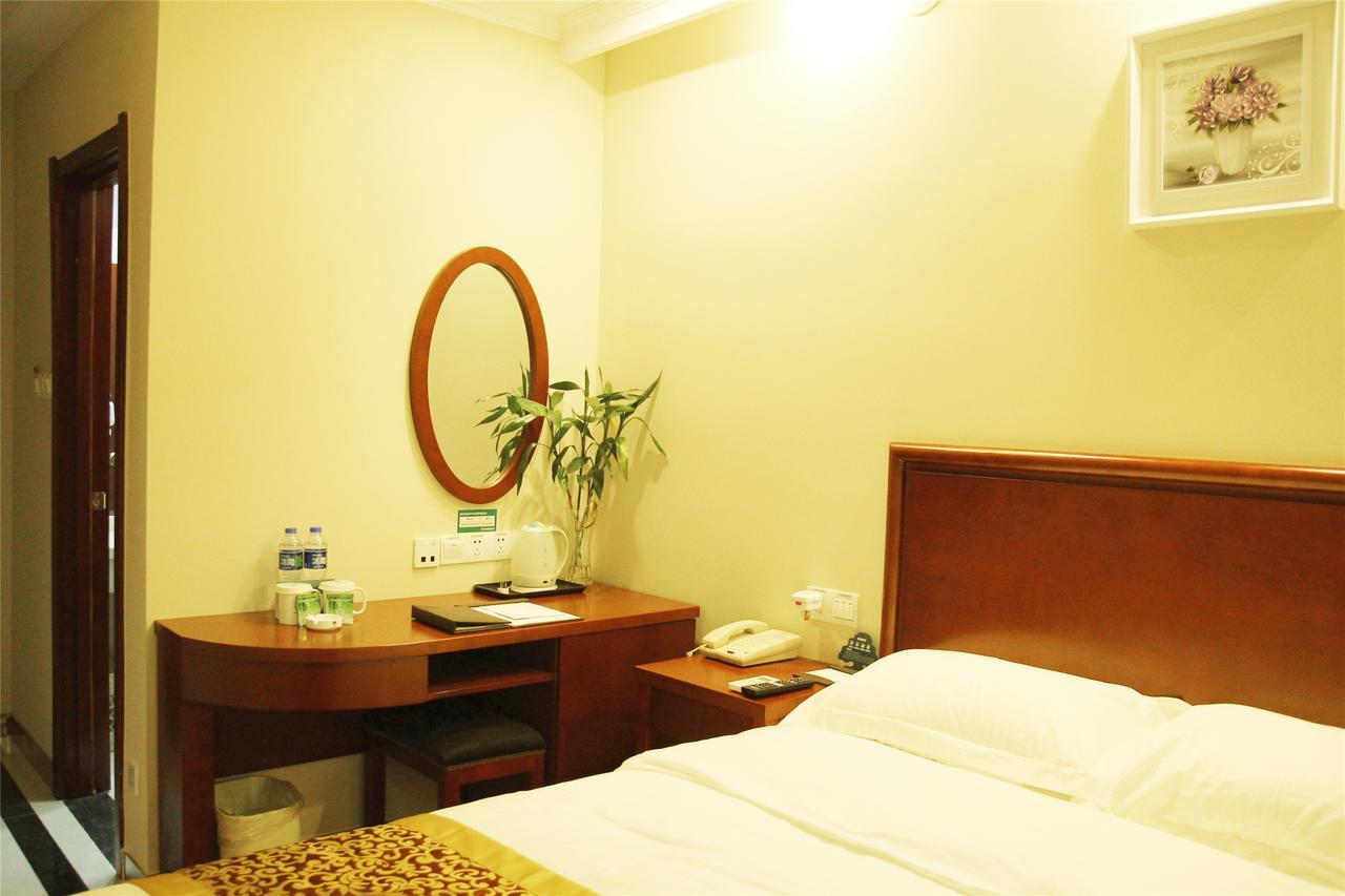 Greentree Inn Jiangsu Wuxi Yangjian Xihu Road Express Hotel Esterno foto